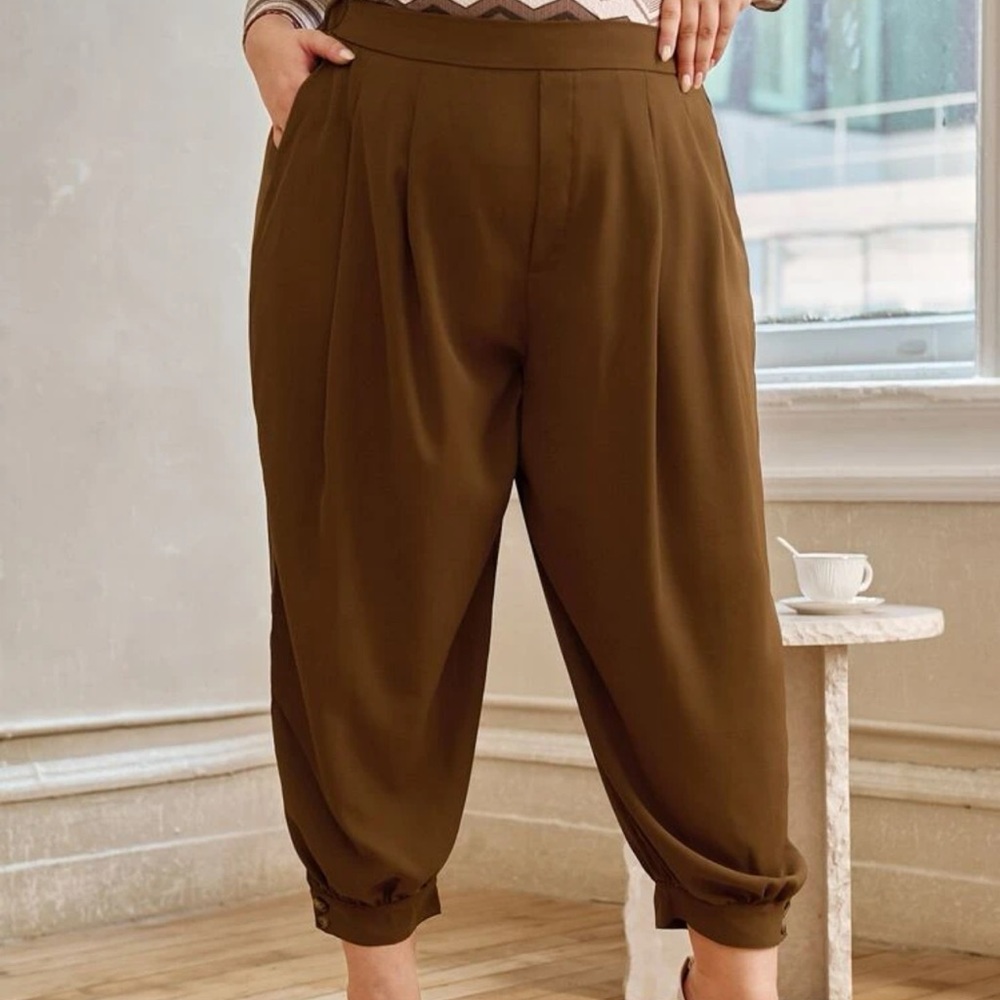 Work pants! Woman’s trousers! Cute and stylish